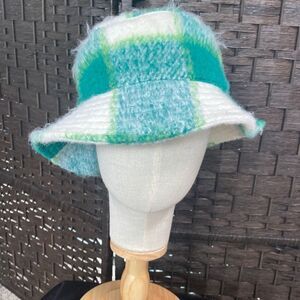 Women’s Green Plaid Bucket Hat